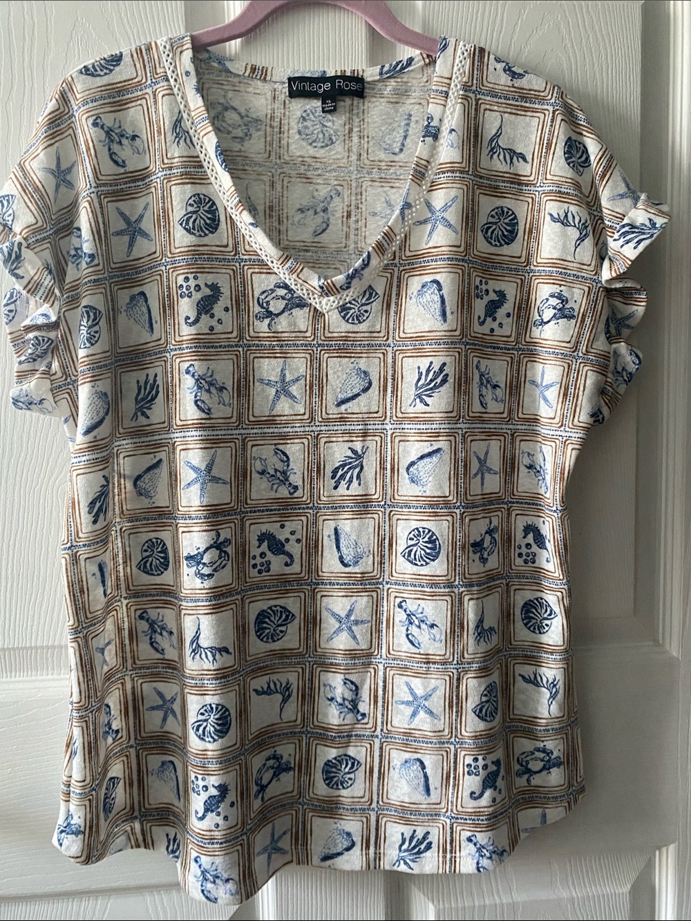Women’s Nautical Cream & Blue V-Neck Short Sleeve Top w/ Shells & Sea Life